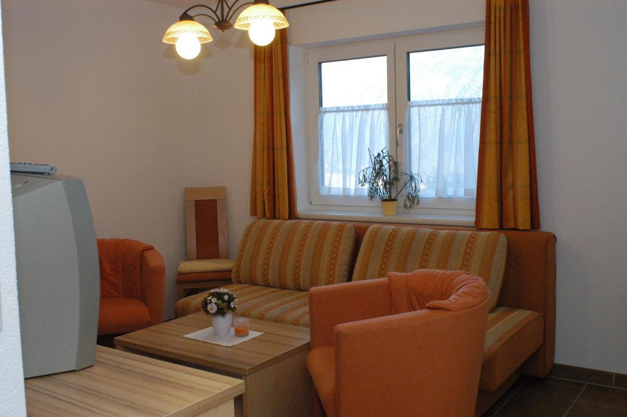 Pension Waldesruh Bed & Breakfast Tarrenz Dış mekan fotoğraf